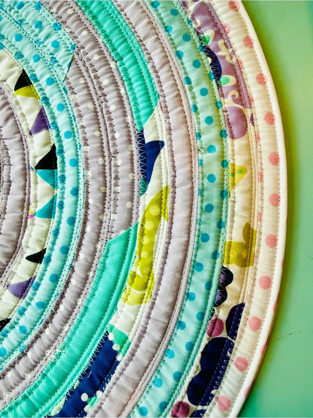 Service Dog Settle Mat Jelly Roll Rug Handmade Pet Cat Mat 18 in round